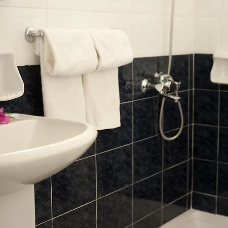 Hotel apartamentowy Matzi 2*